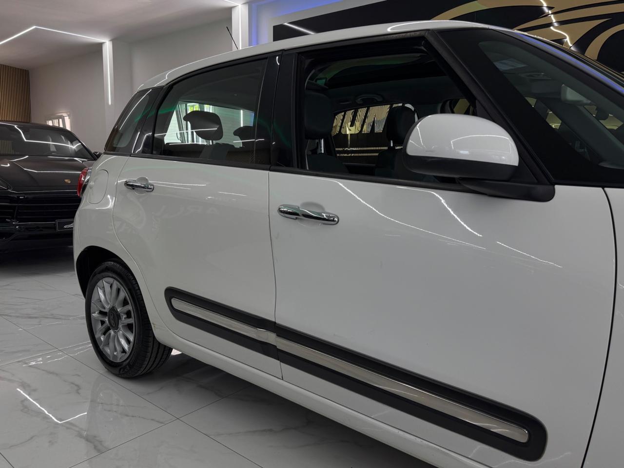 Fiat 500L 1.6 Multijet 105CV Panoramic Edition