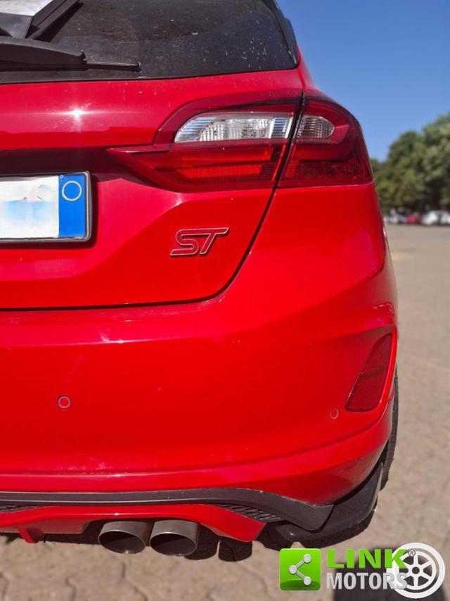 FORD Fiesta 1.5 Ecoboost 200 CV 3 porte ST