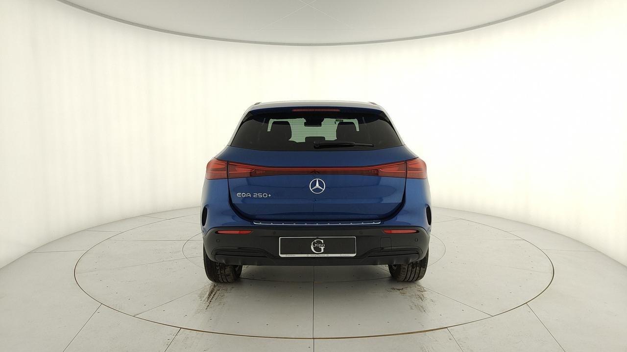 Mercedes-Benz EQA 250+ AMG Line Advanced