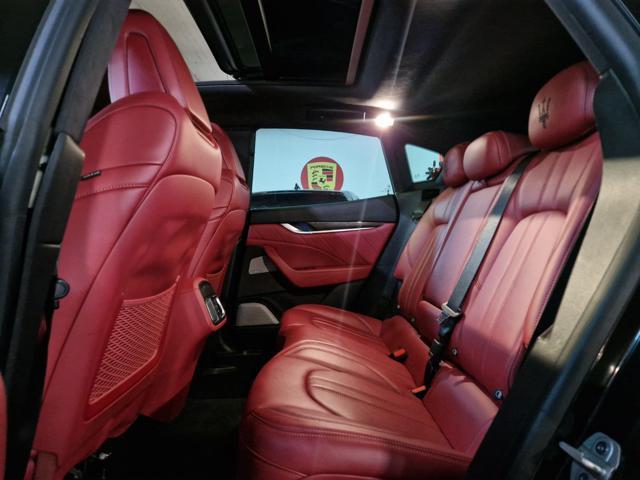 MASERATI Levante V6 AWD GRANSPORT+TETTO+21'+CARBONIO UNIPROP