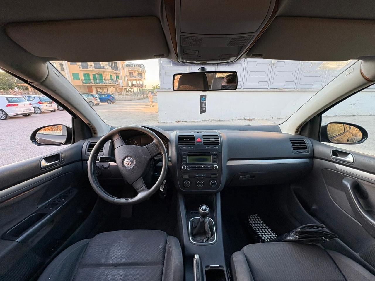 Volkswagen Golf 2.0 16V TDI 5p. Sportline