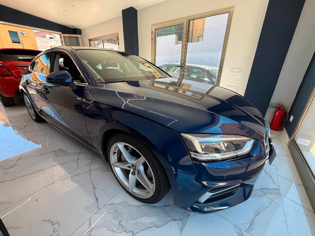 Audi A5 AUDI A5 40 2.0 tdi Business Sport 190cv s-tronic