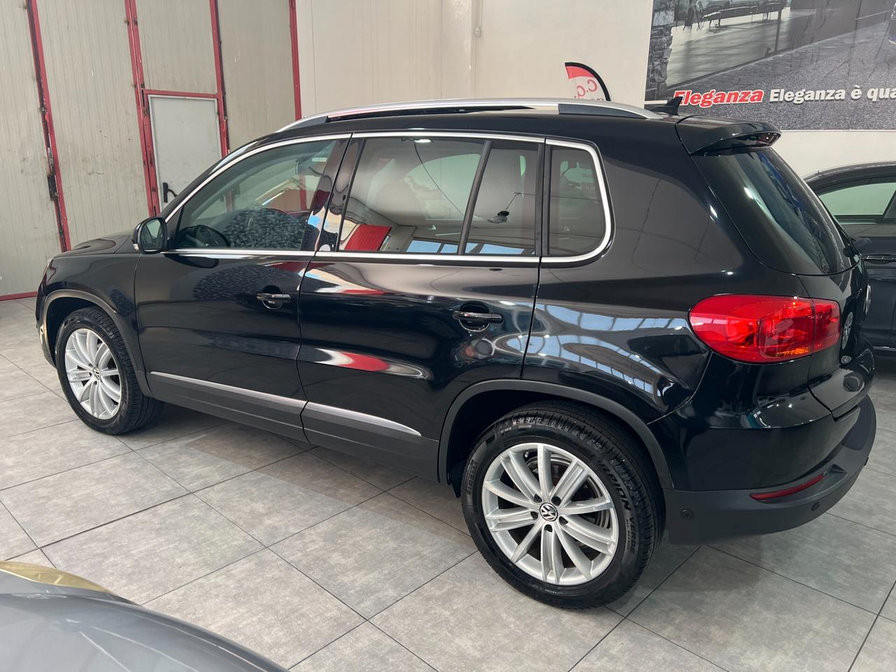 Volkswagen Tiguan 2.0 110 CV - Sport & Style - 2012