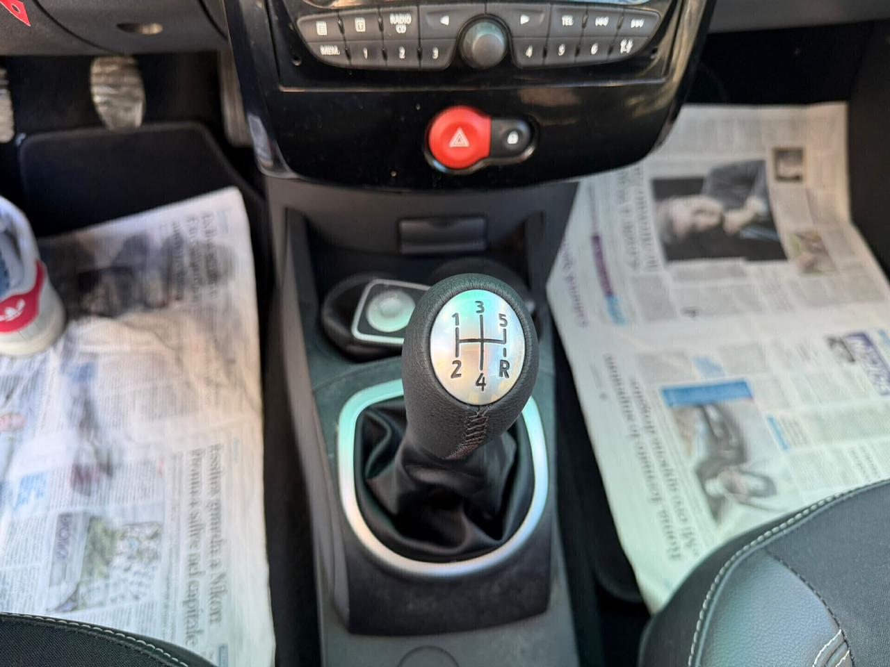 Renault Clio 1.2 16V 5 porte Live! - Anno 2011 - NEOPATENTATO