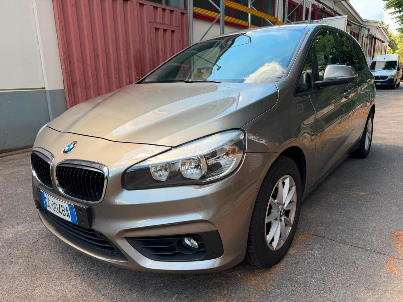 Bmw 2er Active Tourer 218d Advantage
