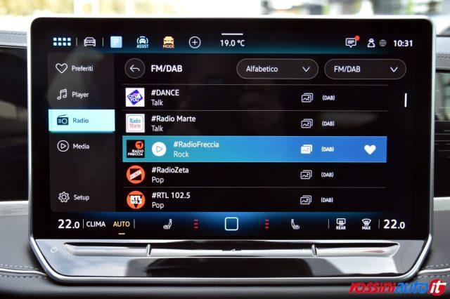 VOLKSWAGEN Passat 2.0 TDI 150 CV DSG BUSINESS + MATRIX LED + EASY OP