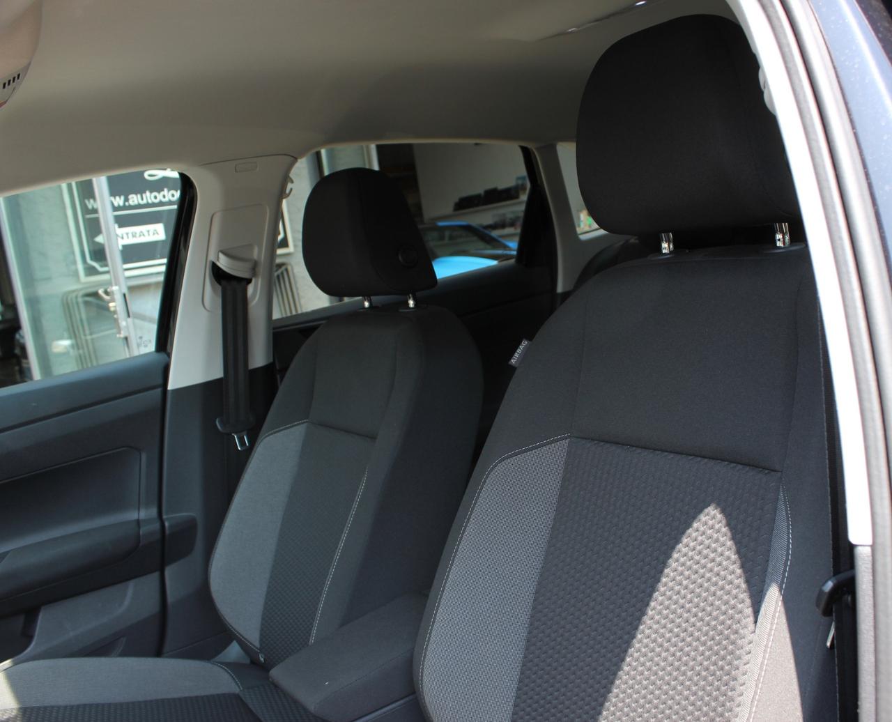 Volkswagen Taigo 1.0 TSI 95 CV DSG Life CERCHI BLACK TECH PACK