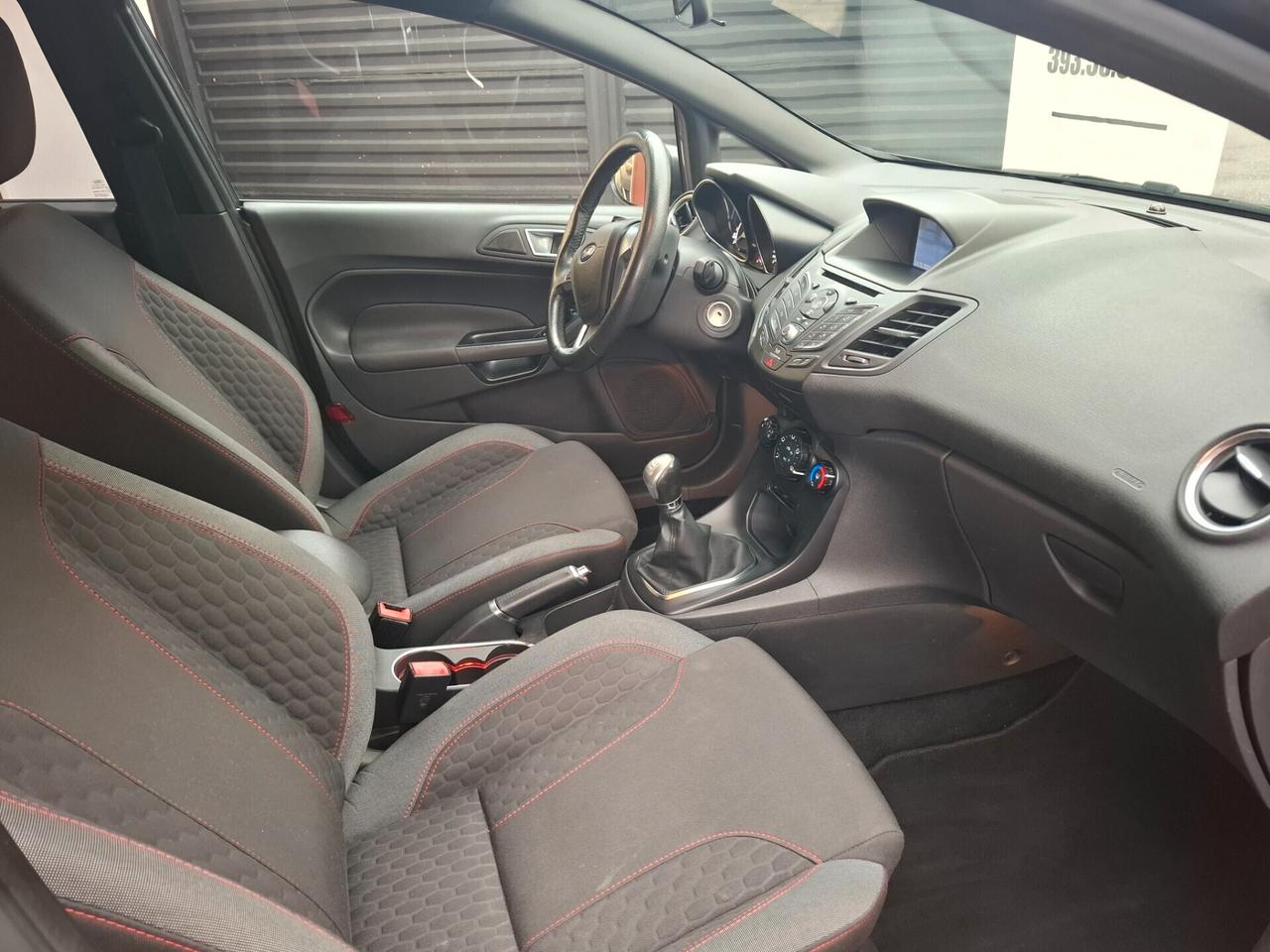 Ford Fiesta st line 5 porte