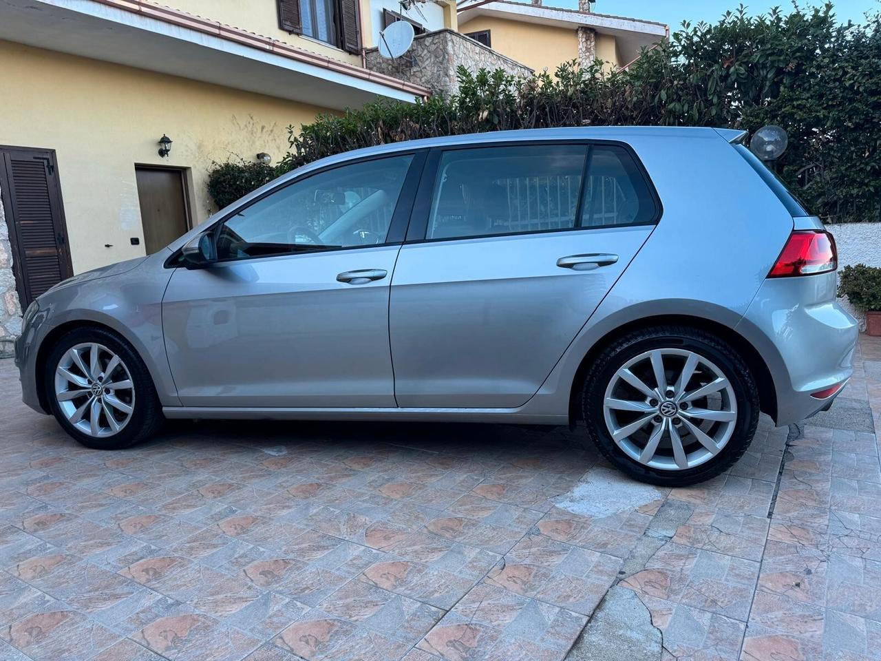 Volkswagen Golf Business 1.6 TDI 5p. Highline