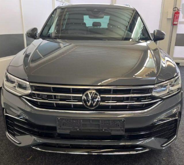 VOLKSWAGEN Tiguan 1.5 TSI 150 CV DSG ACT R-Line IQ Drive Cerchi19