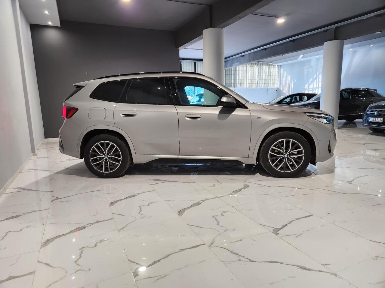 Bmw X1 Space silver