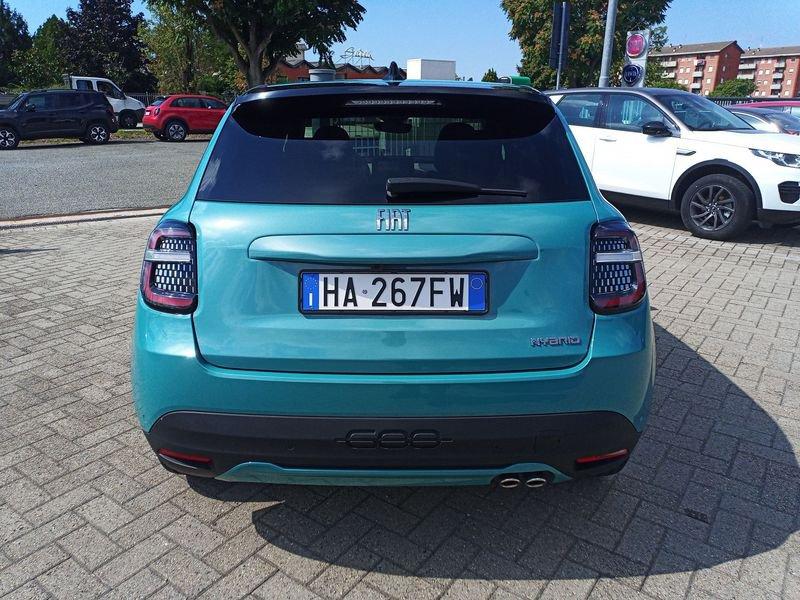 FIAT 600 1.2 Hybrid 145cv La Prima