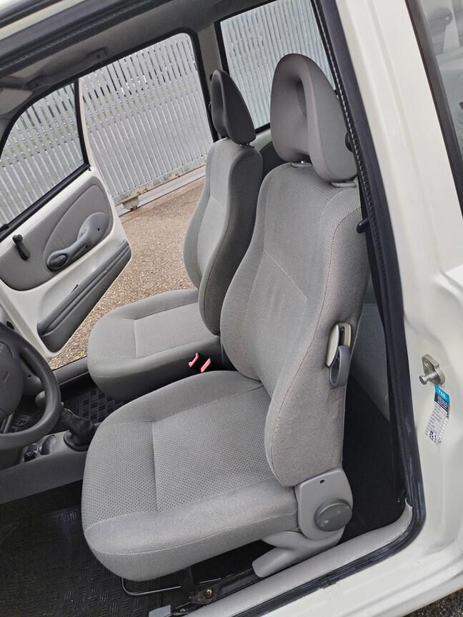 Fiat 600 1.1 8V FIRE 75000KM EURO4 10/2007 BASE