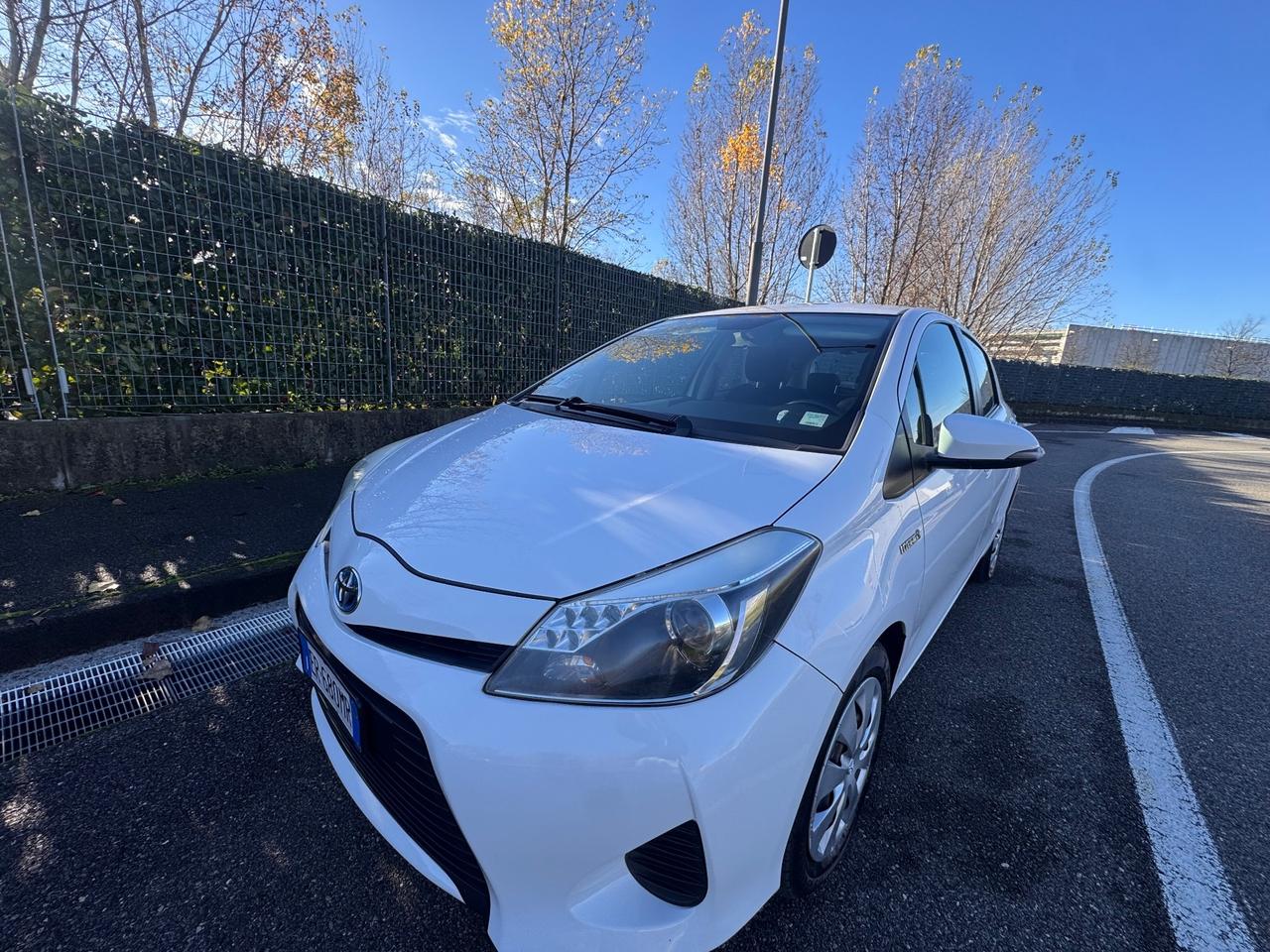 Toyota Yaris 1.5 Hybrid 5 porte Active