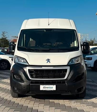 Peugeot Boxer 330 2.2 Diesel 140 cv L2H2