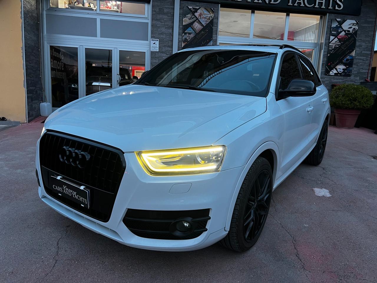 Audi Q3 2.0 TDI 140 CV -2012-TETTO