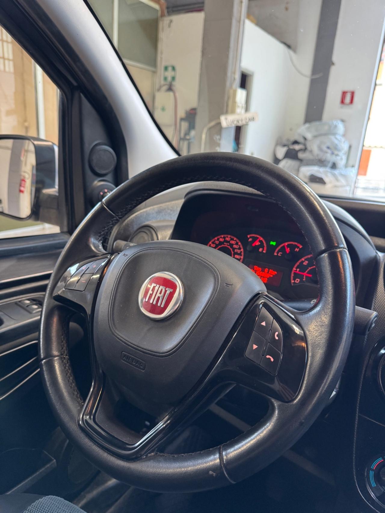 Fiat Qubo 1.3 MJT 80 CV Trekking