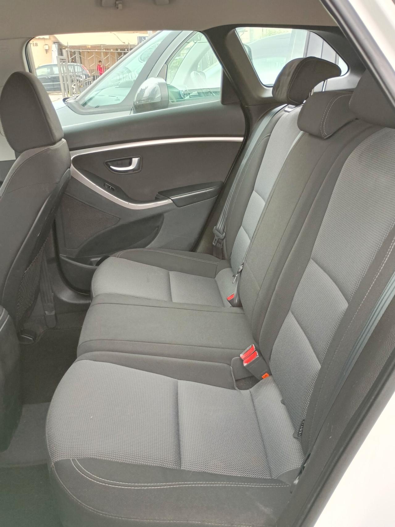 Hyundai i30 Wagon 1.6 CRDi Classic