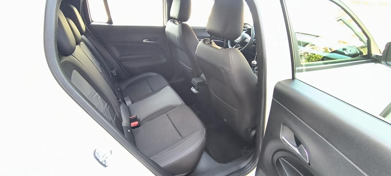 Jeep Avenger 1.2 Turbo 100 CV Altitude