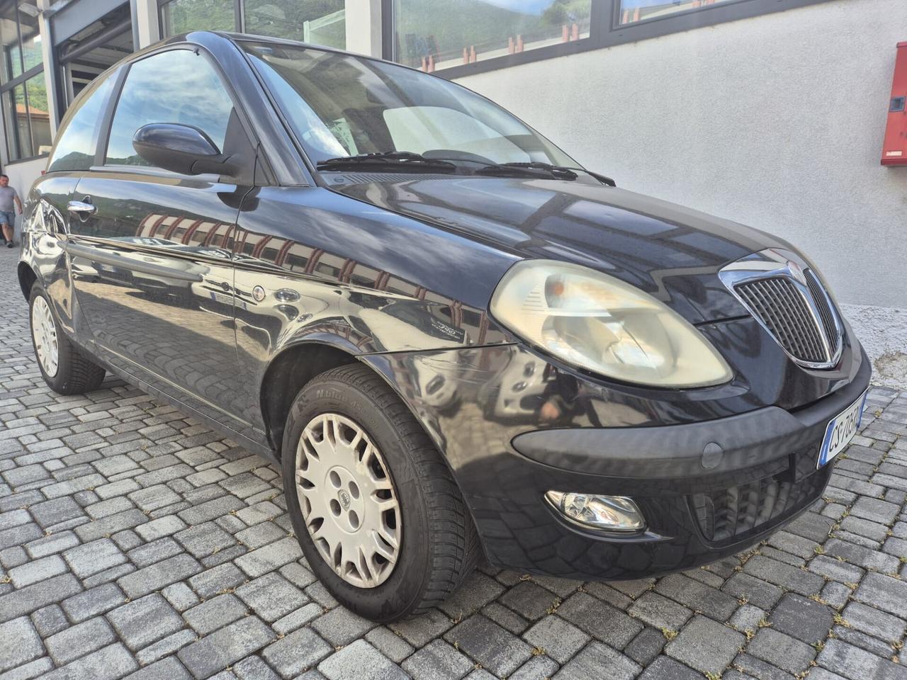Lancia Ypsilon 1.2 Benzina
