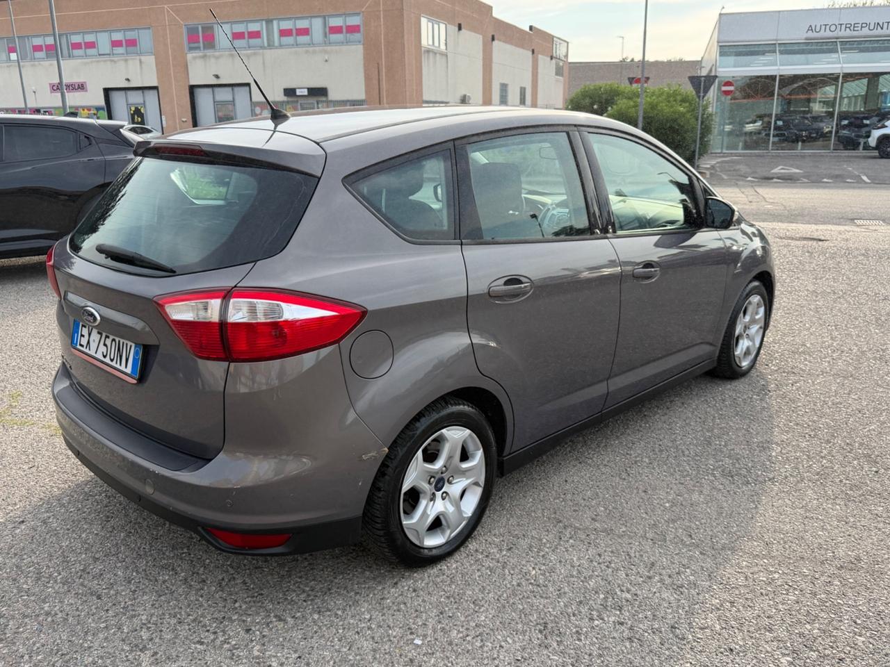 Ford C-Max 1.6 TDCi 115CV Titanium