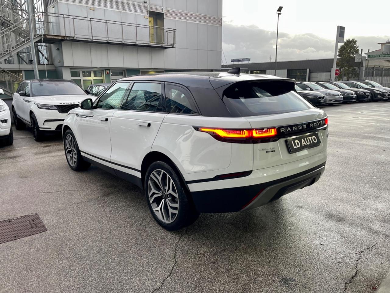 Land Rover Range Rover Velar Range Rover Velar 2.0D I4 240 CV R-Dynamic