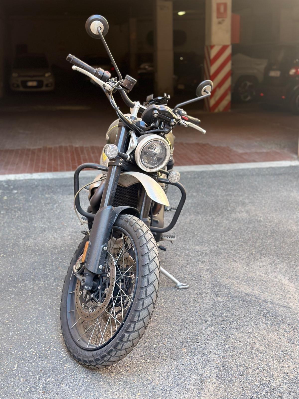 Triumph Scrambler 1200 Abs Xc