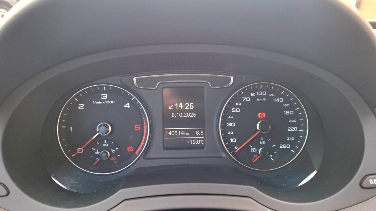 Q3 2.0 TDI 120 CV Business 2018