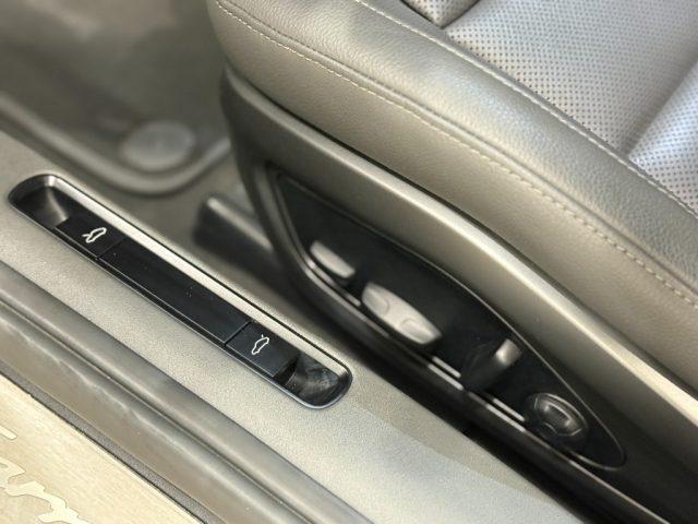 PORSCHE 911 Carrera 992 385 CV Coupè