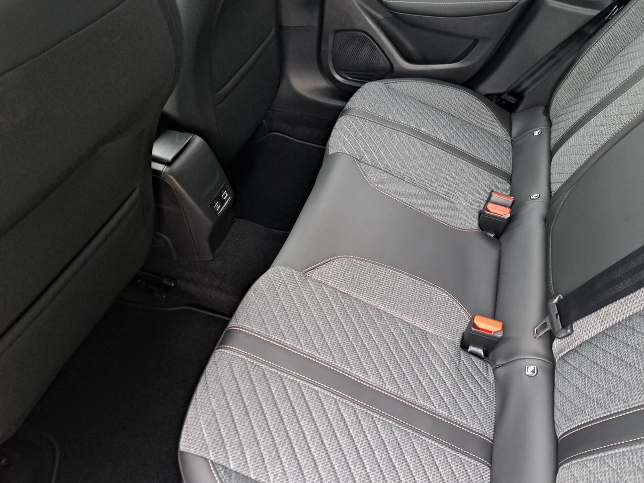Peugeot 208 ALLURE 100 CV NAVIGATORE E VISION PACK