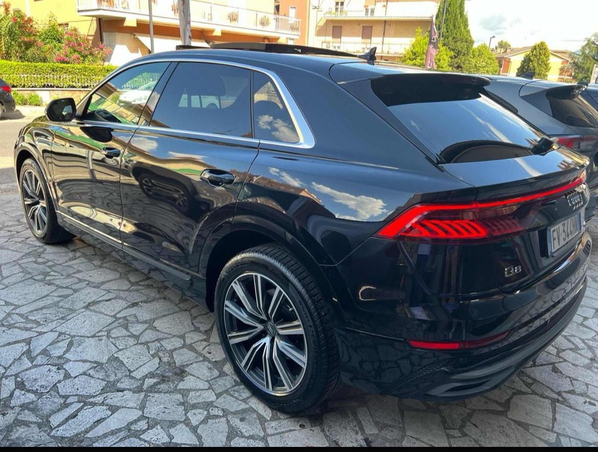 Audi Q8 50 TDI 286 CV quattro tiptronic Sport