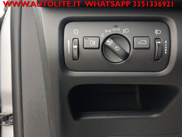 VOLVO V40 Cross Country D2 1.6 Kinetic