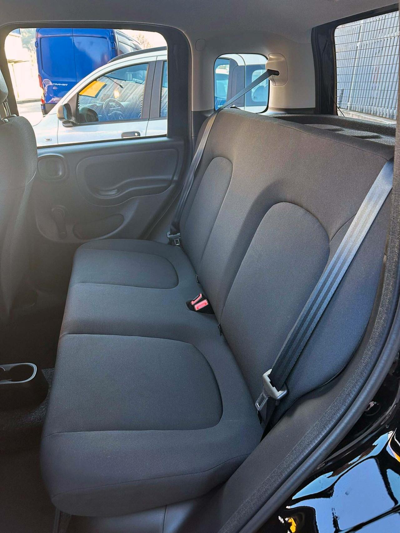 Fiat Panda 1.0 FireFly S&S Hybrid Pandina KM ZERO SENZA VINCOLO FINANZIAMENTO