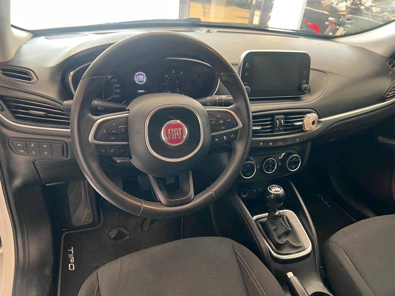 Fiat Tipo 1.6 Mjt S&S DCT SW Lounge