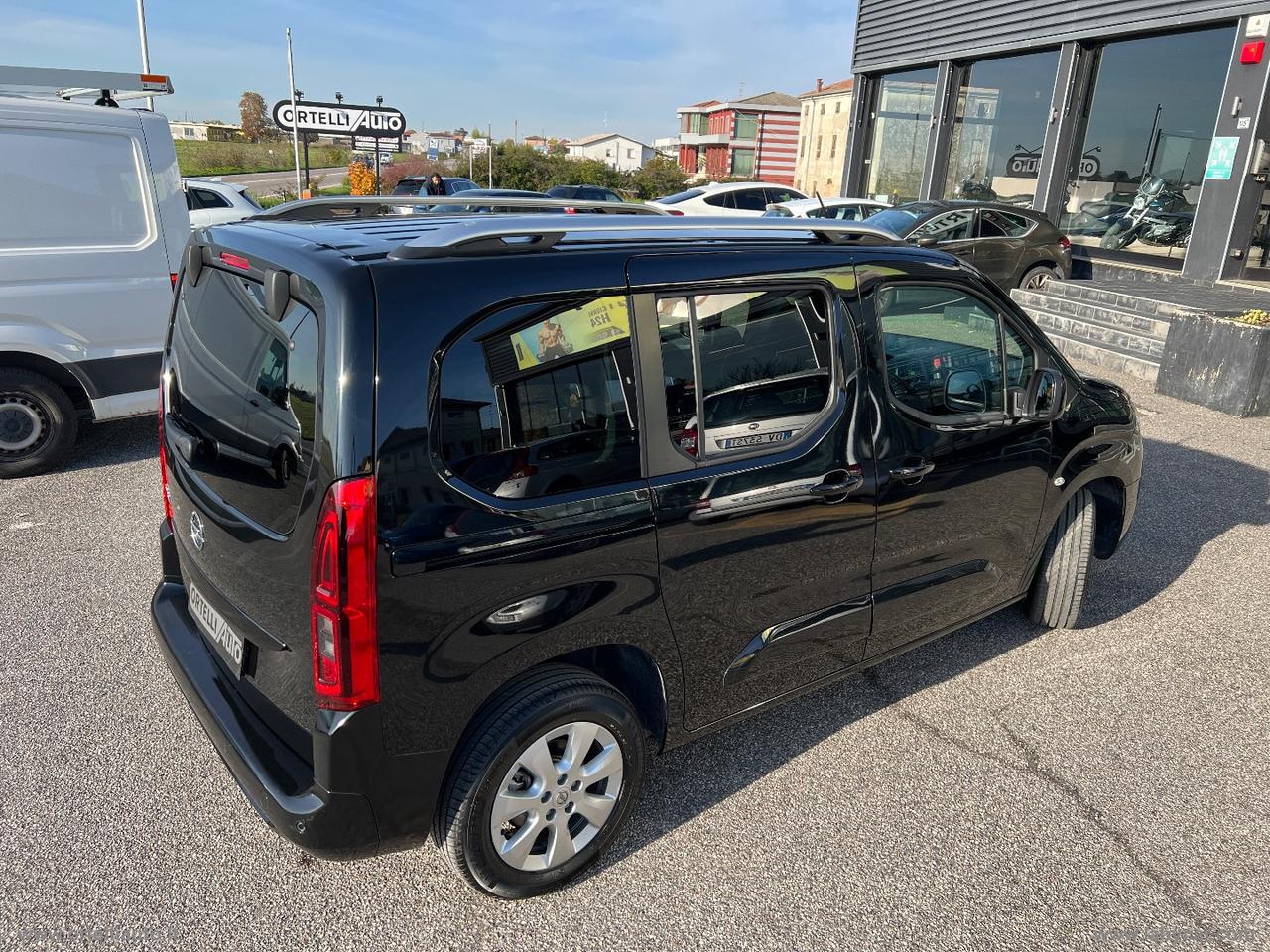 Combo Cargo 1.5 D 130S&S AT8 COME NUOVO