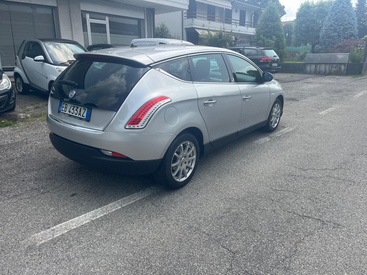 Lancia Delta 1.4 T-Jet 120 CV Oro