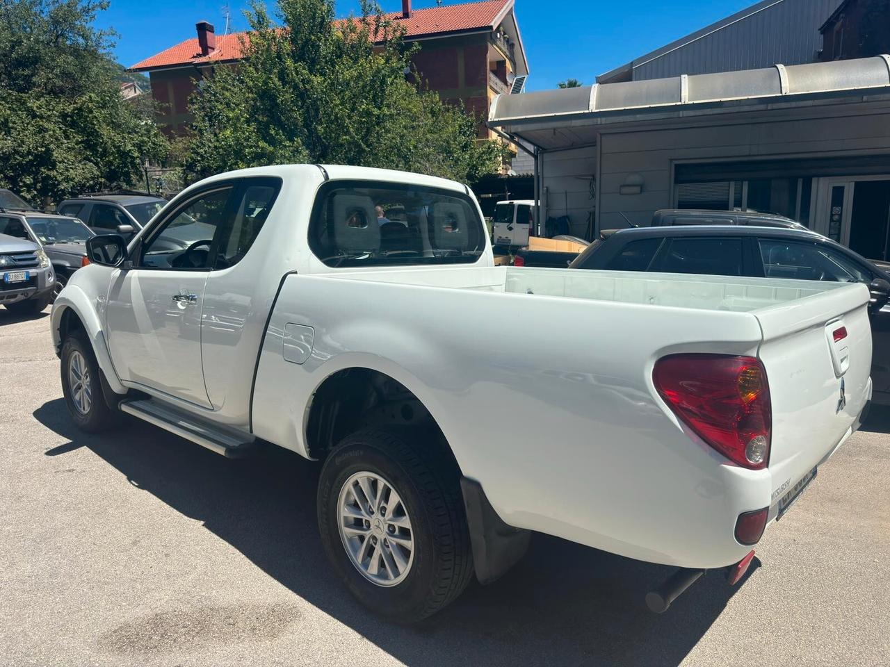 Mitsubishi L200 2.5 DI-D/178CV DC Intense Plus DPF