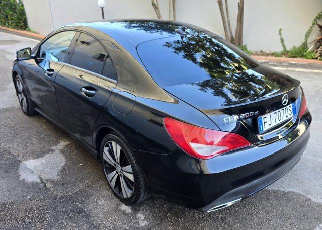 MERCEDES-BENZ CLA 200 d Automatic Business