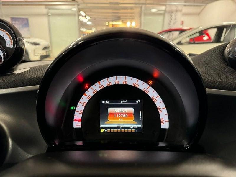 smart fortwo fortwo 90 0.9 Turbo twinamic Prime