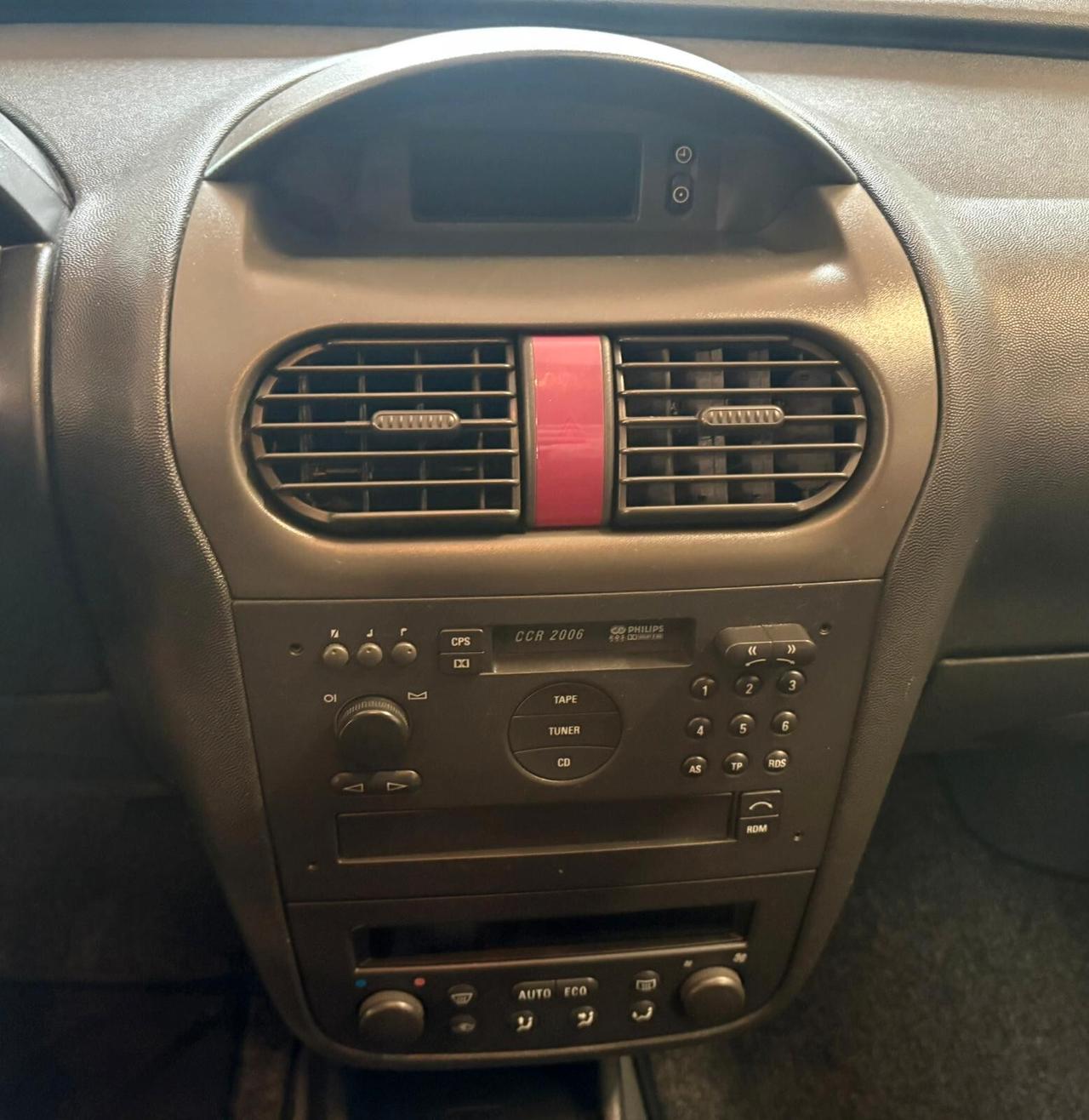 OPEL CORSA serie2 CAMBIO AUT. Benzina 1.2 CV 75 X NEOPATENTATI Km 222.678 certificati