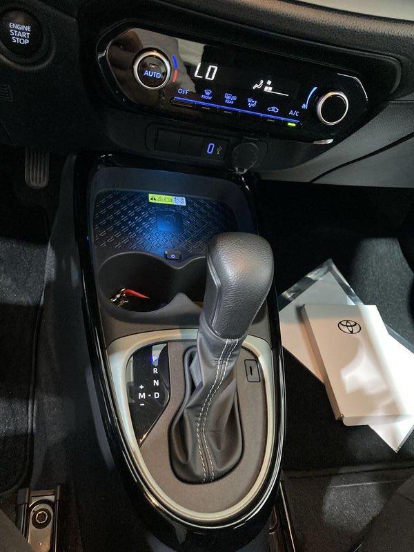 Toyota Aygo X 1.0B (72 CV) Lounge S-CVT
