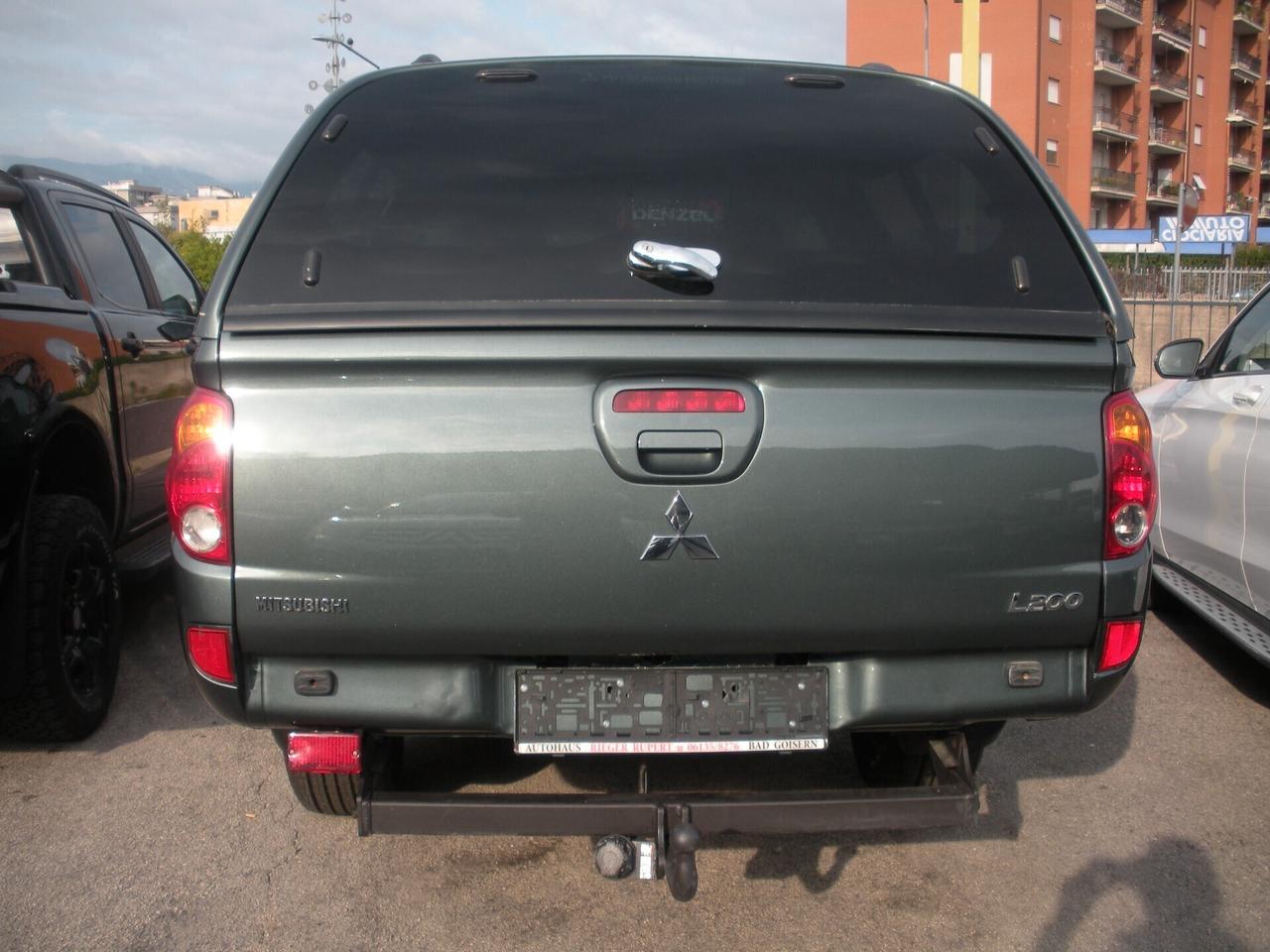 Mitsubishi L200 2.5 DI-D/136CV DC Invite DPF