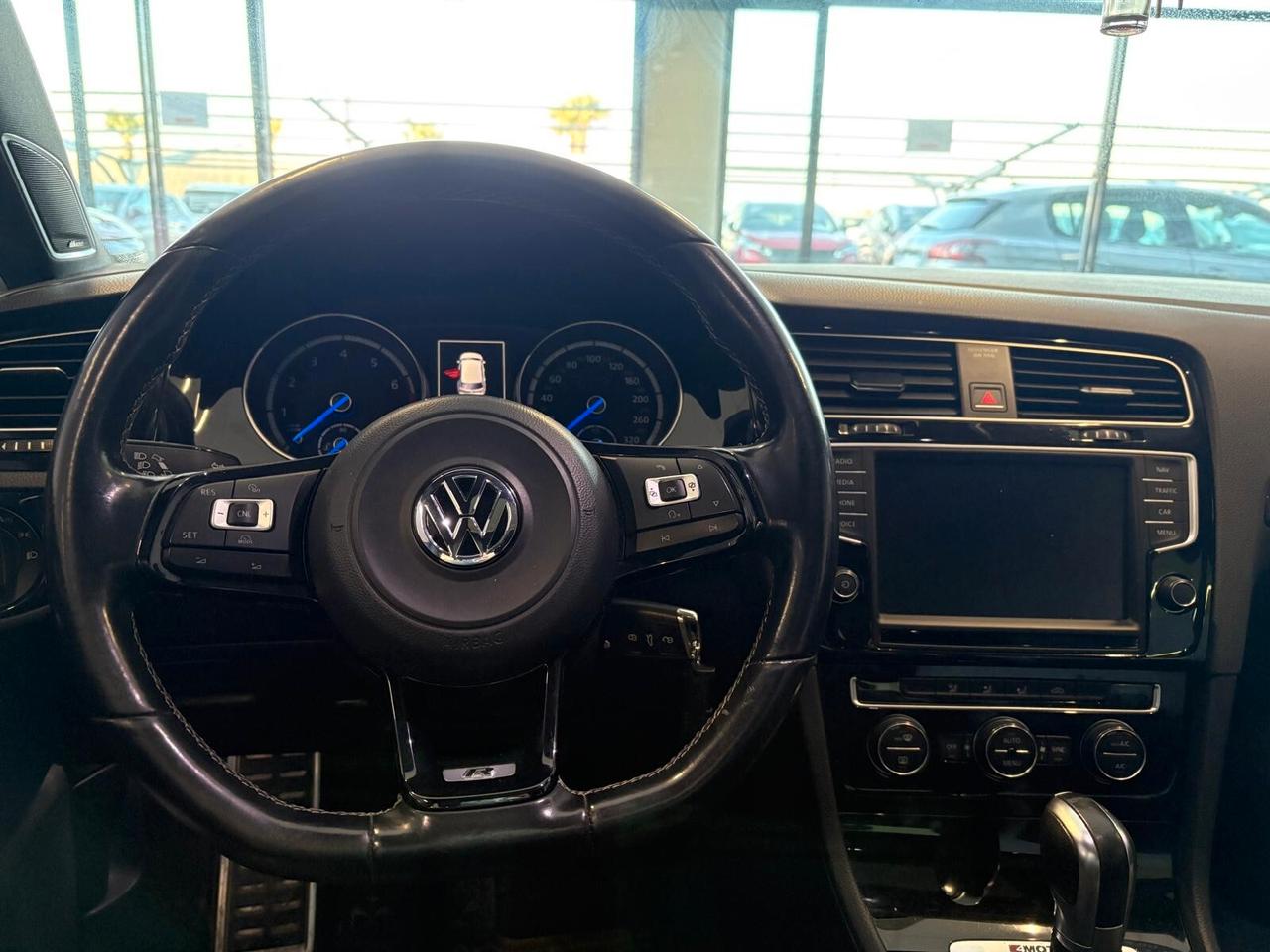 Volkswagen Golf R 2.0 TSI 300 CV DSG 4motion 5p.