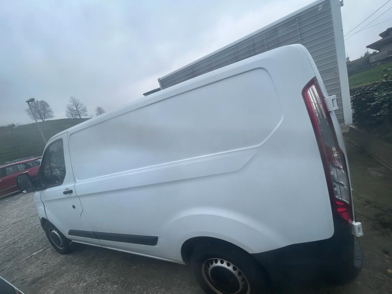 Ford Transit Custom 330 2.2 TDCi 125CV PL Furgone Trend