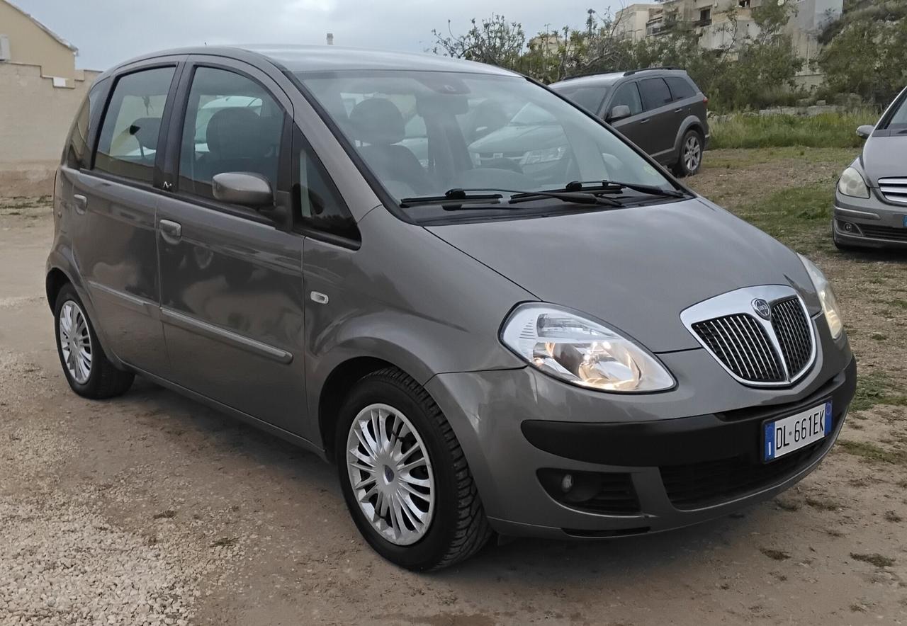 Lancia MUSA 1.3 Multijet 16V Oro