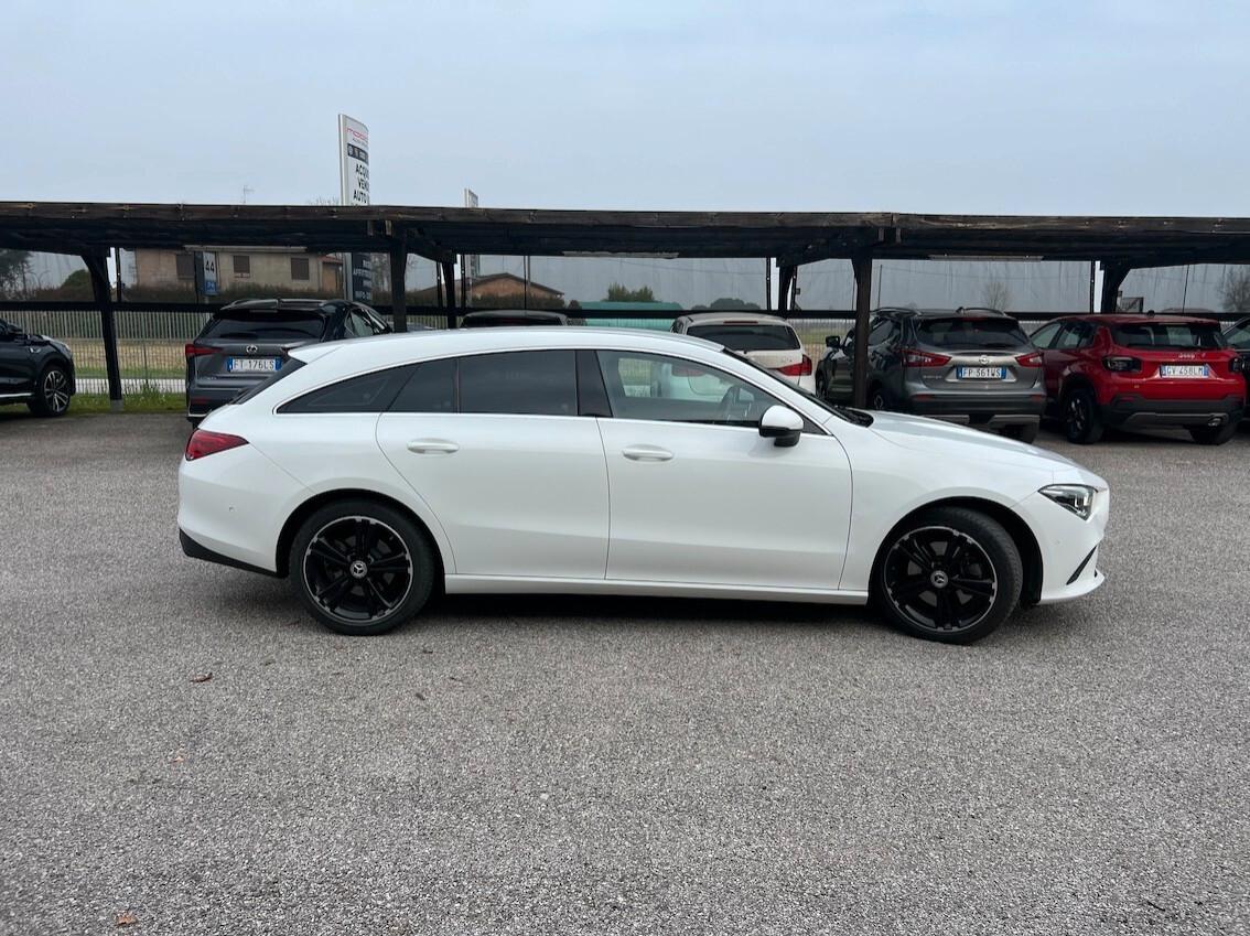 Mercedes-Benz CLA 220 CLA Shooting Brake 220 d Sport auto