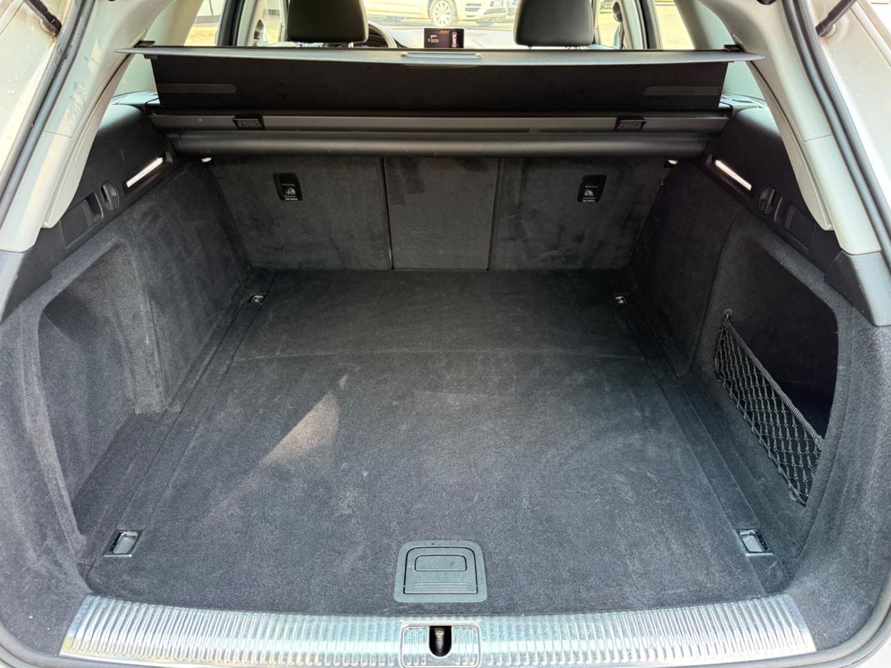Audi A4 Avant 40 TDI quattro S tronic edition