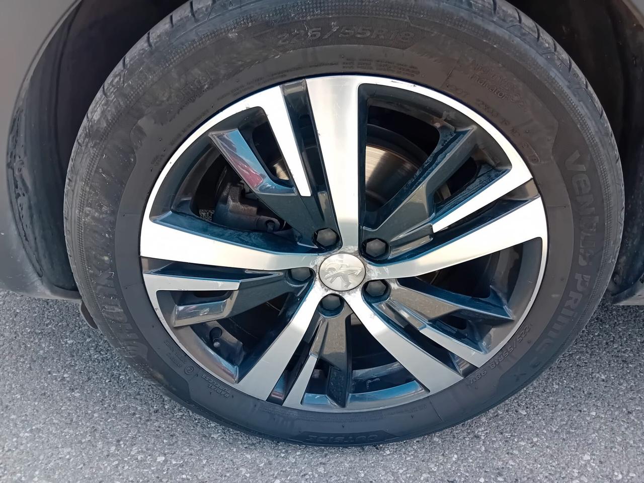 Peugeot 3008 1.2 t Allure 130cv E6