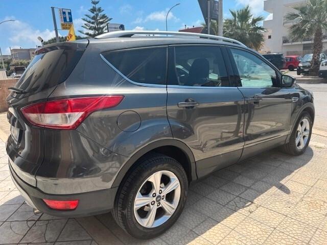 Ford Kuga 2.0 TDCI 2WD Business 1 PROPR.-TAGL.FORD!!