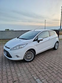 Ford Fiesta 1.4 TDCi 68CV 3 porte Titanium